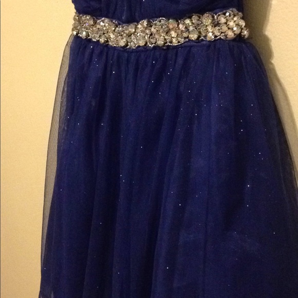 Prom dress - Picture 4 of 4